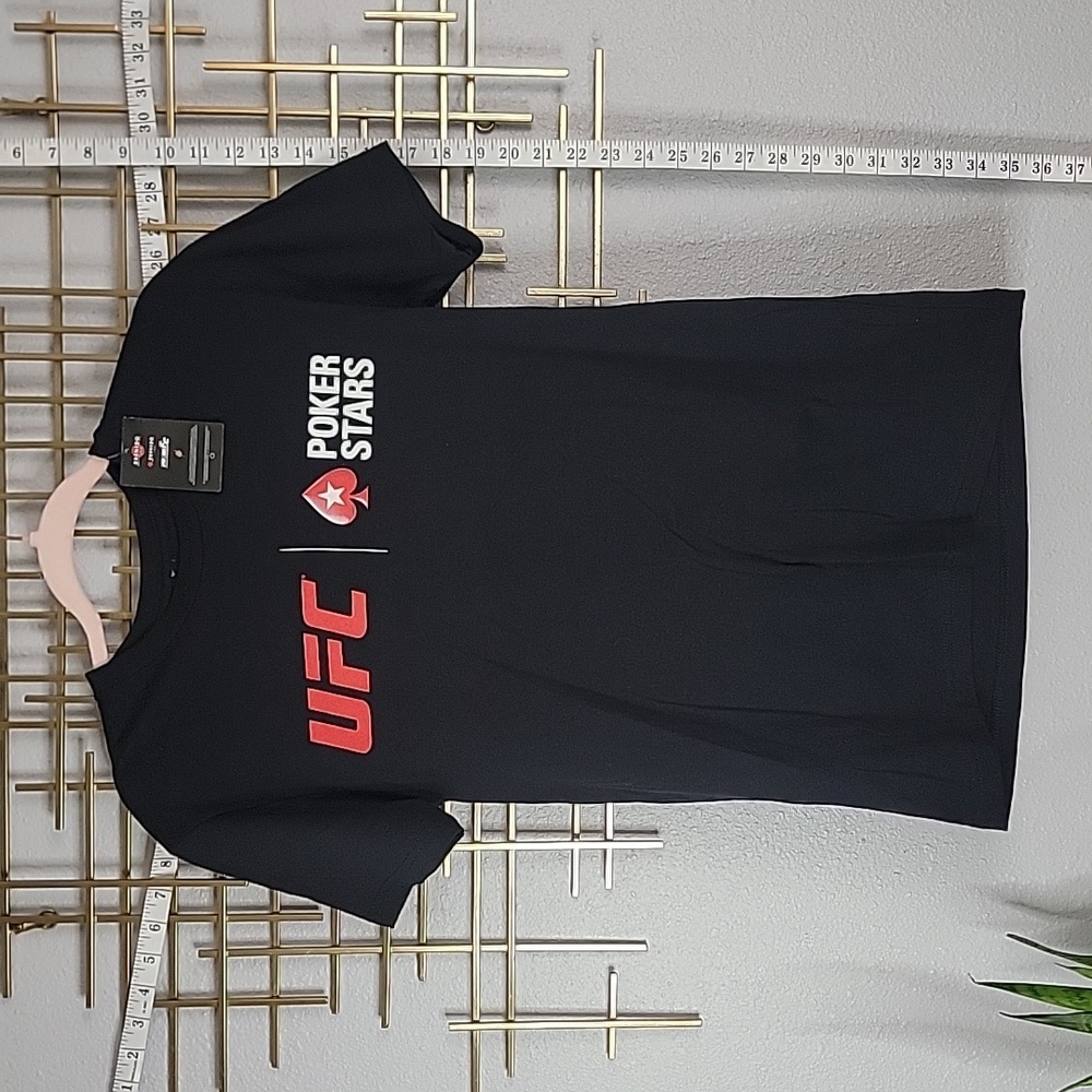 NWT UFC Poker Shirt size XS